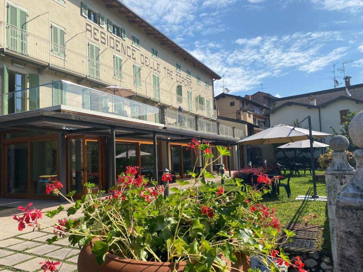 Residence Delle Tre Corone Trescore Balneario Exterior photo